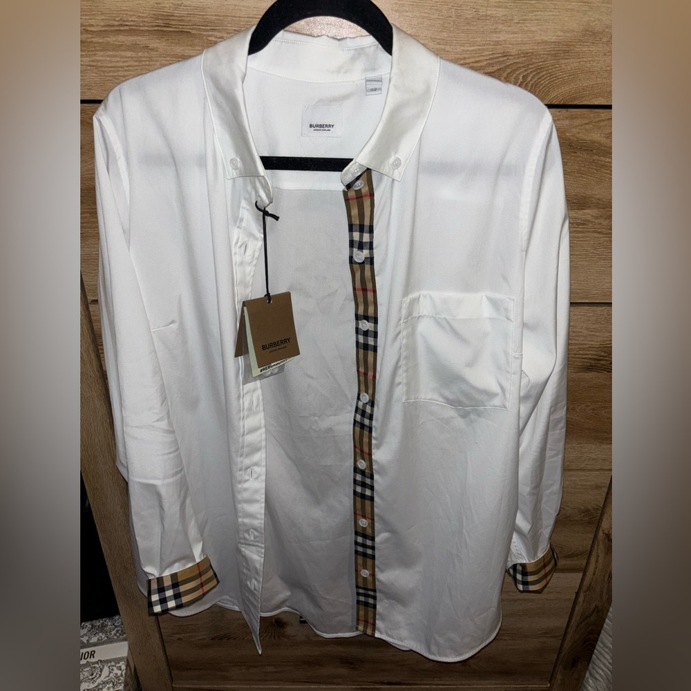 Burberry Womens White and Tan Casual Button Down Shirt with Plaid Accents